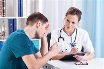 The urologist prescribes the treatment of prostatitis